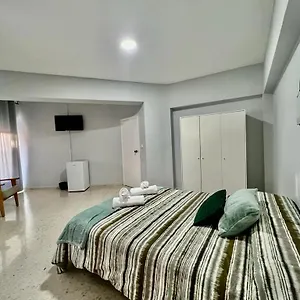 Habitación en casa particular Vft Nuevo Federico Del Castillo 18, Jaén